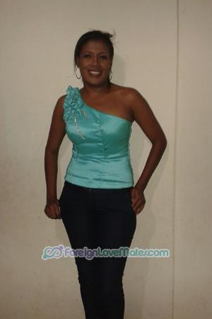 160200 - Nohemi Age: 44 - Colombia