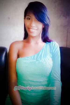 163076 - Yesica Age: 32 - Colombia