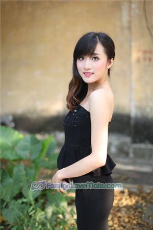 166716 - Yilin Age: 34 - China
