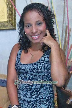 174050 - Yasaidys Age: 35 - Colombia