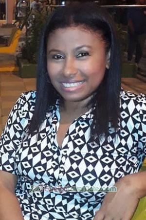 181315 - Zorayda Age: 44 - Colombia