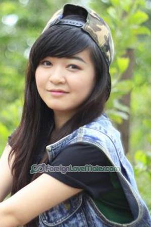 193496 - Thi Cuc Thuong Age: 33 - Vietnam