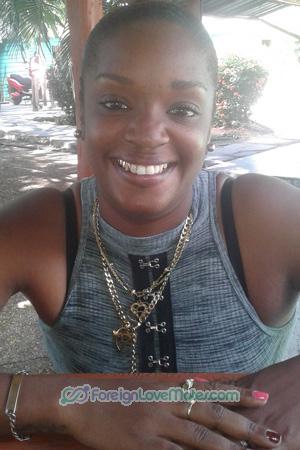 194643 - Anisleidys Age: 38 - Cuba