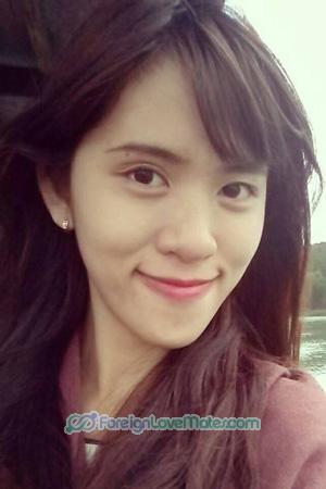 195030 - Hoang Thuy Trang Age: 32 - Vietnam
