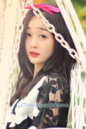 196609 - Nhat Linh Age: 30 - Vietnam