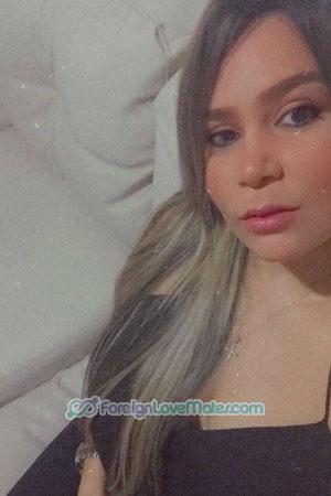 199521 - Yuri Age: 41 - Colombia