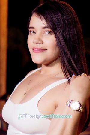203841 - Paula Age: 32 - Colombia