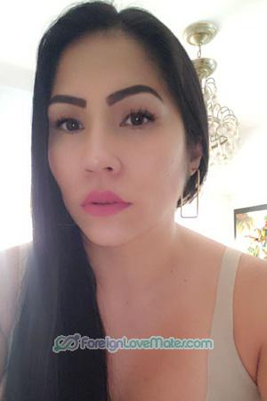 207049 - Nazly Age: 44 - Colombia