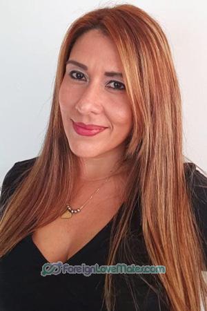 207057 - Laura Age: 45 - Colombia