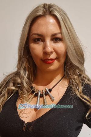 207334 - Andrea Age: 44 - Colombia