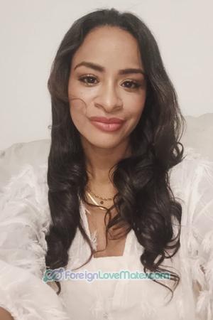 210303 - Jhoselin Age: 37 - Colombia