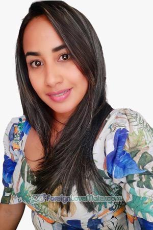 211147 - Carolina Age: 34 - Colombia