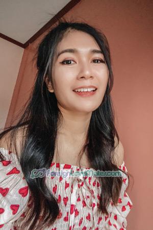 211651 - Chadarat Age: 39 - Thailand