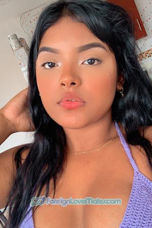 212007 - Maria Camila Age: 23 - Colombia