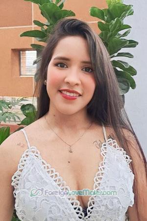 214158 - Nohelys Age: 28 - Colombia