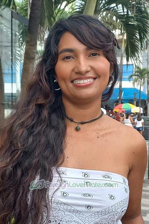 215661 - Sara Age: 36 - Colombia