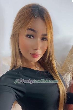 216417 - Yulieth Age: 25 - Colombia