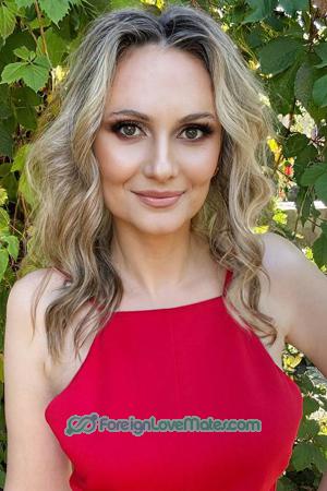 222277 - Alla Age: 45 - Ukraine