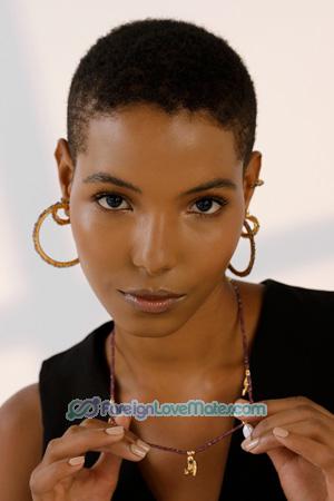 222381 - Keilin Age: 26 - Colombia