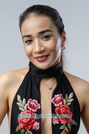 222391 - Tidarat Age: 43 - Thailand