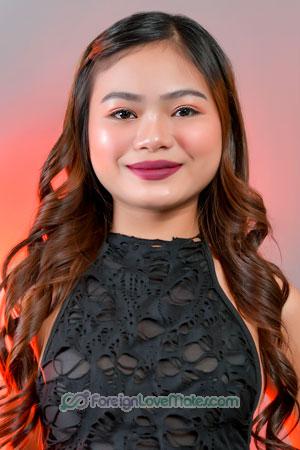 223852 - Jeramae Age: 19 - Philippines