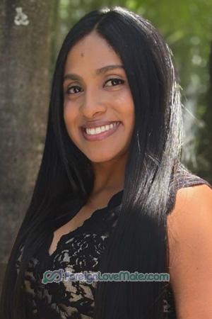 224611 - Michelle Age: 34 - Colombia