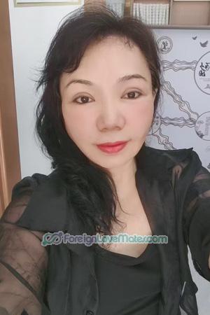 224925 - Liya Age: 53 - China