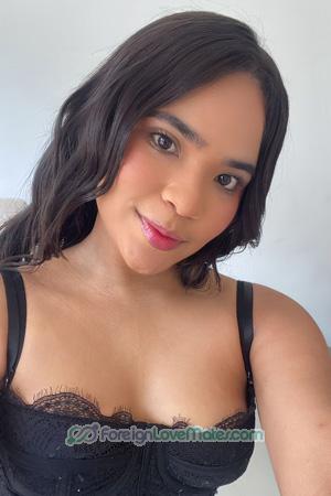 225098 - Linda Age: 23 - Colombia