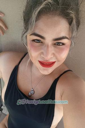 226835 - Xochilt Age: 35 - Costa Rica