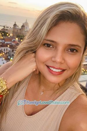 227511 - Tatiana Age: 37 - Colombia