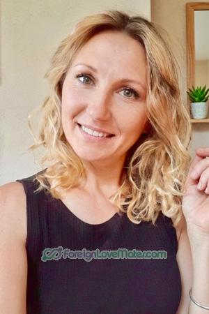 228569 - Oksana Age: 45 - Ukraine