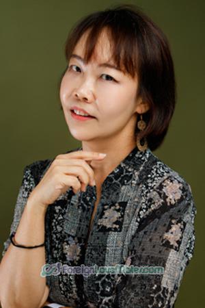 228808 - Pei Juin Age: 52 - Thailand