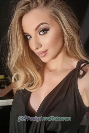 229128 - Anastasiia Age: 27 - Ukraine